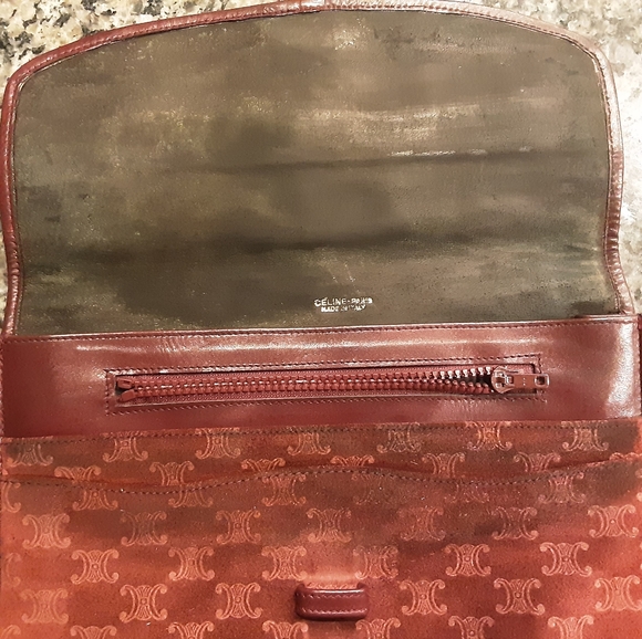 Celine burgandy Pouch with Suede Texture - Picture 3 of 8